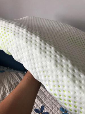 假乳胶枕头的危害有哪些，怎样鉴别乳胶枕？
