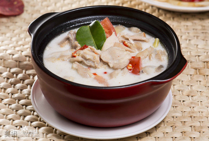 泰国特产—泰式椰汁鸡汤